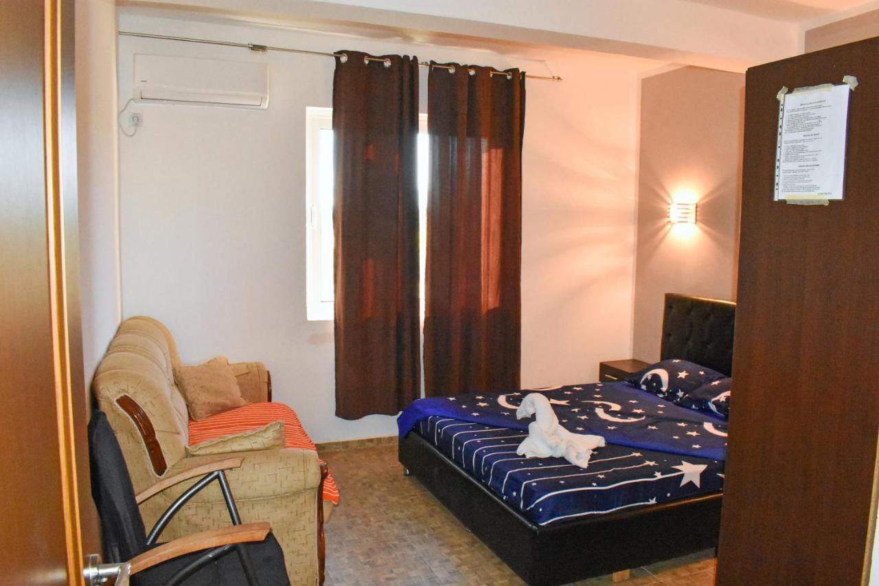 Apartments Murati 울친 외부 사진