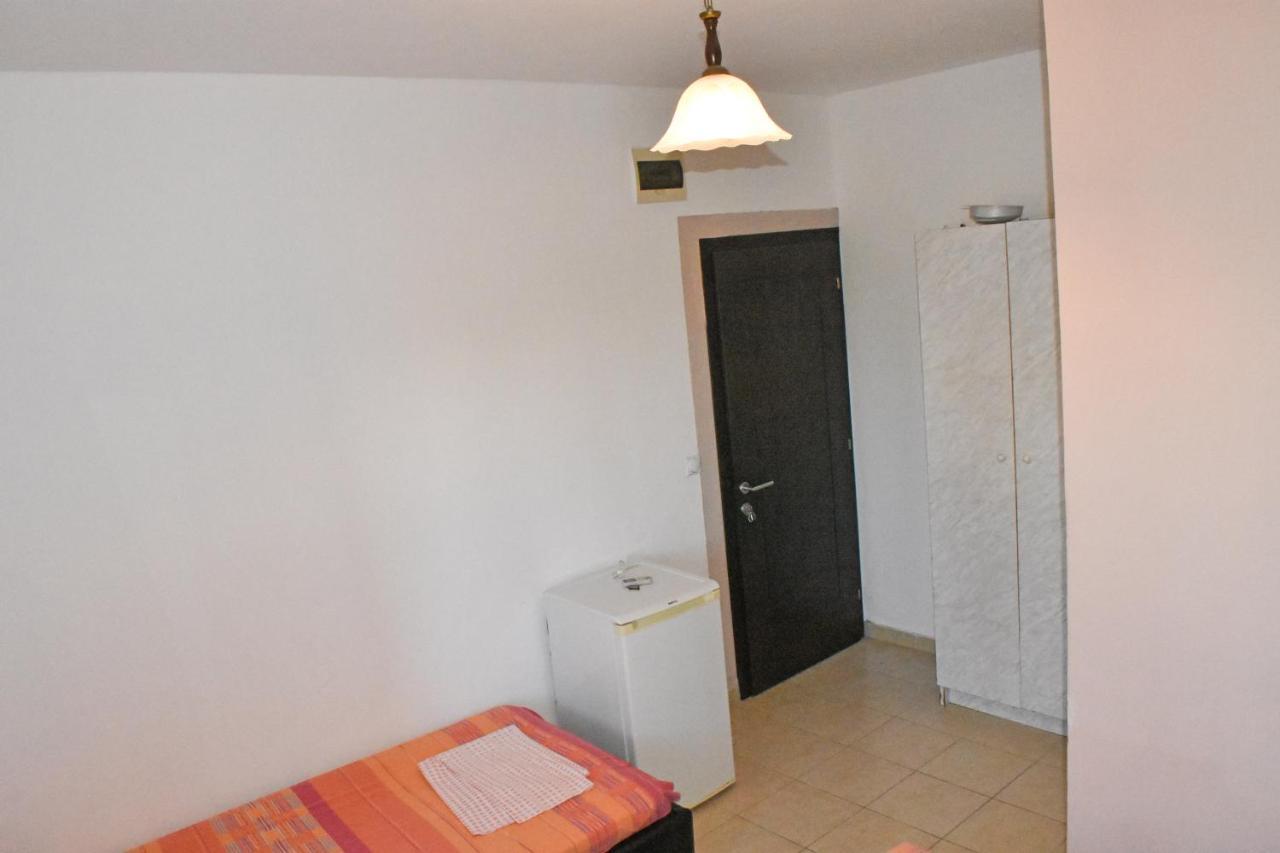 Apartments Murati 울친 외부 사진